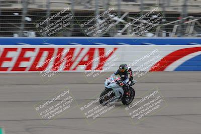 media/Oct-15-2022-Fastrack Riders (Sat) [[9a18b22502]]/Level4/Start Finish 900am/